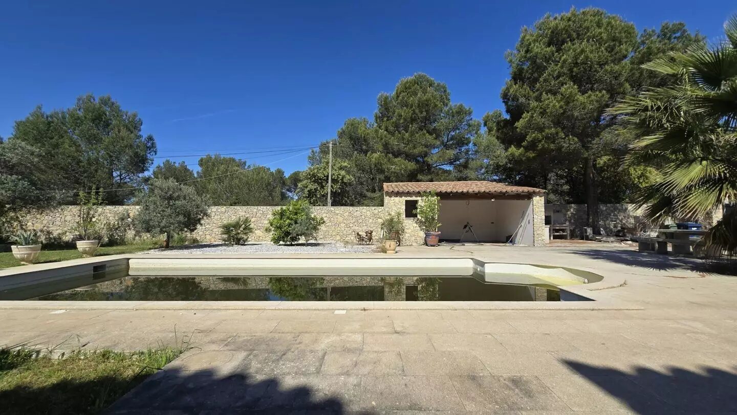 Maison à vendre, 301m², Nîmes