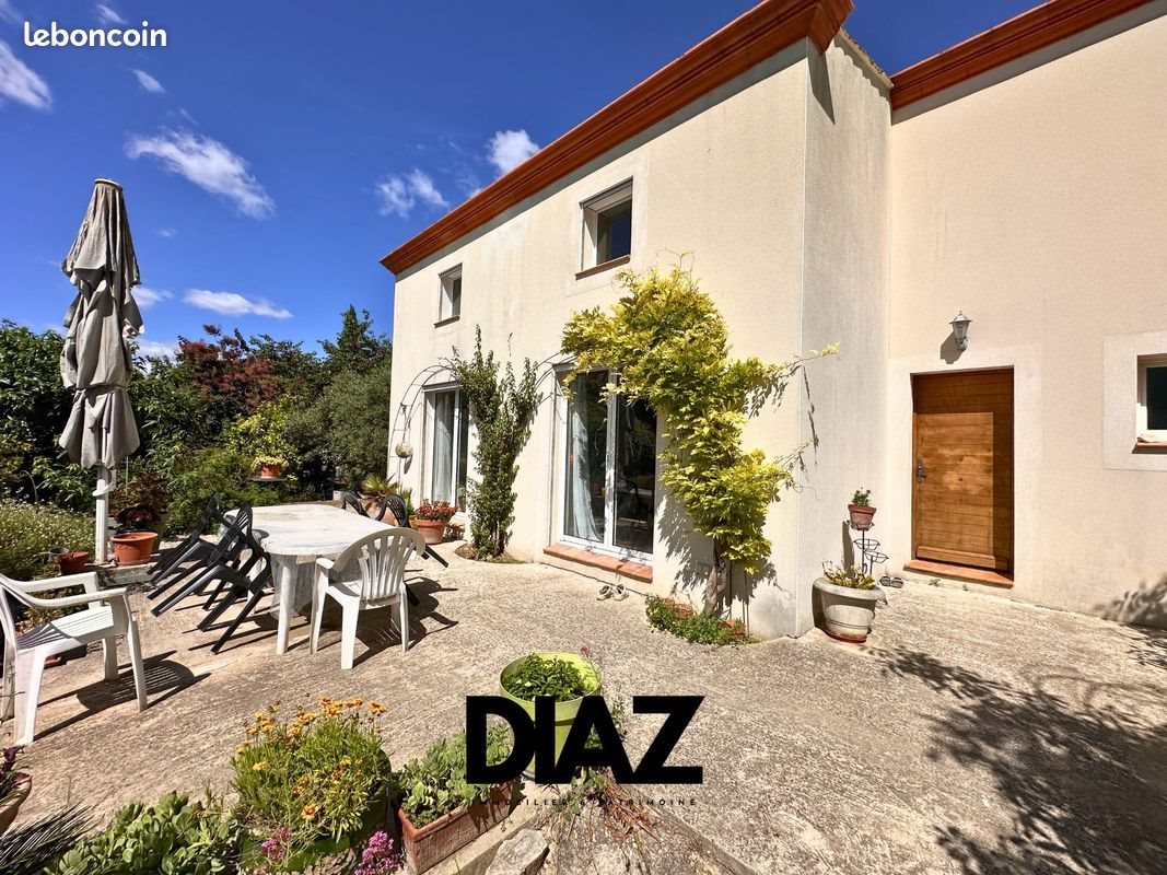 Maison à vendre, 213m², Nîmes