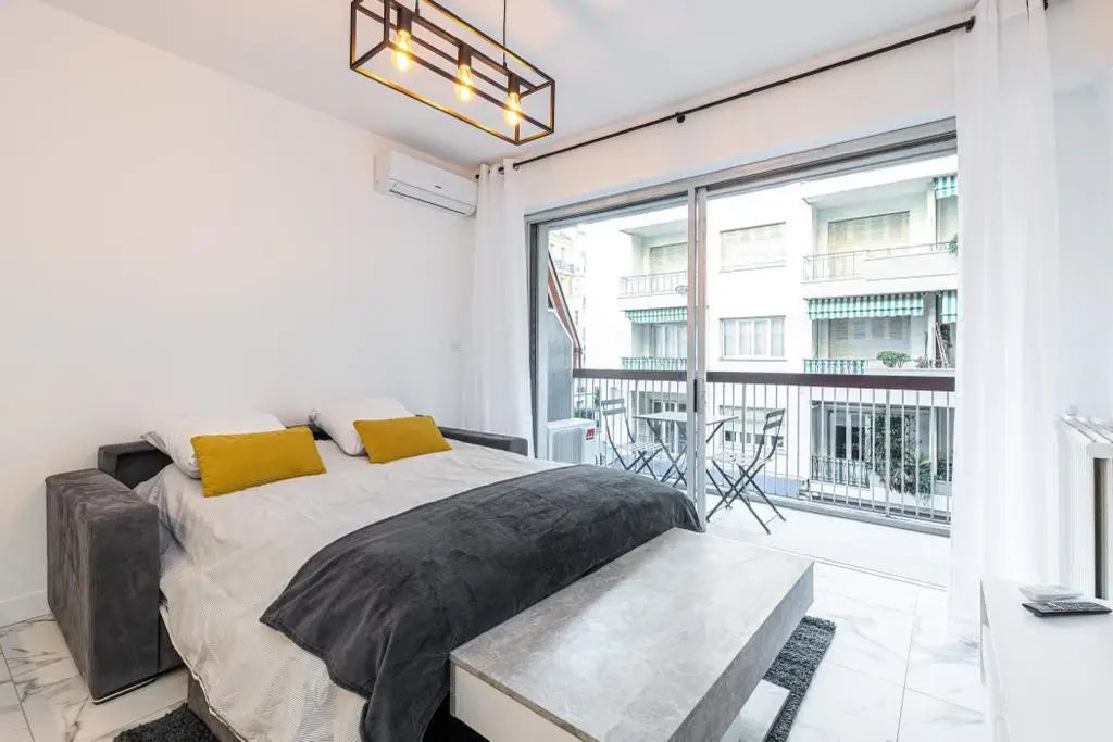 Appartement à louer, 26m², Nice