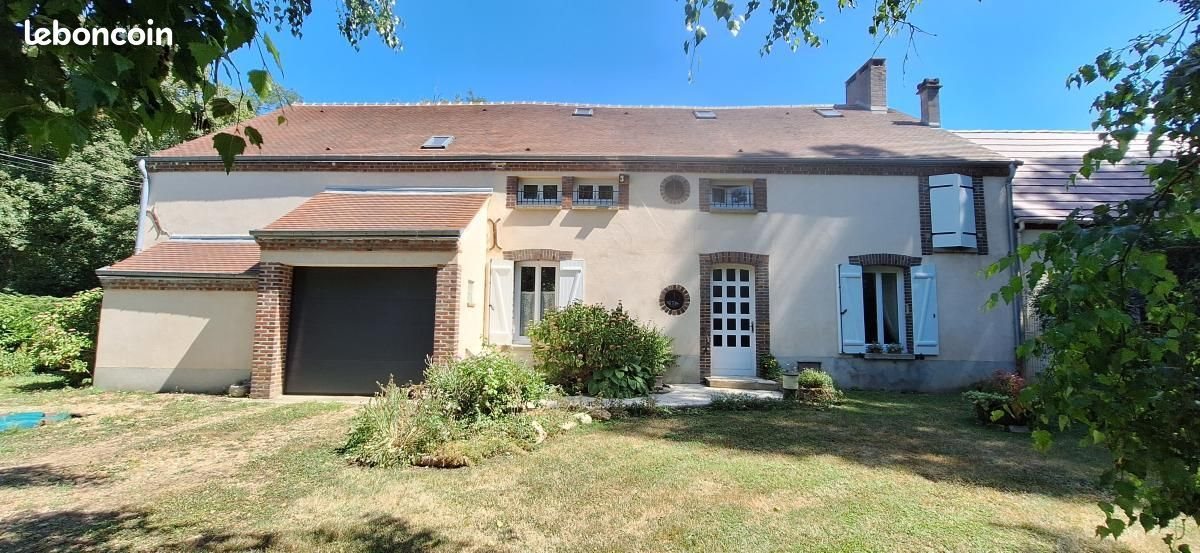 Maison à vendre, 147m², Gy-les-Nonains