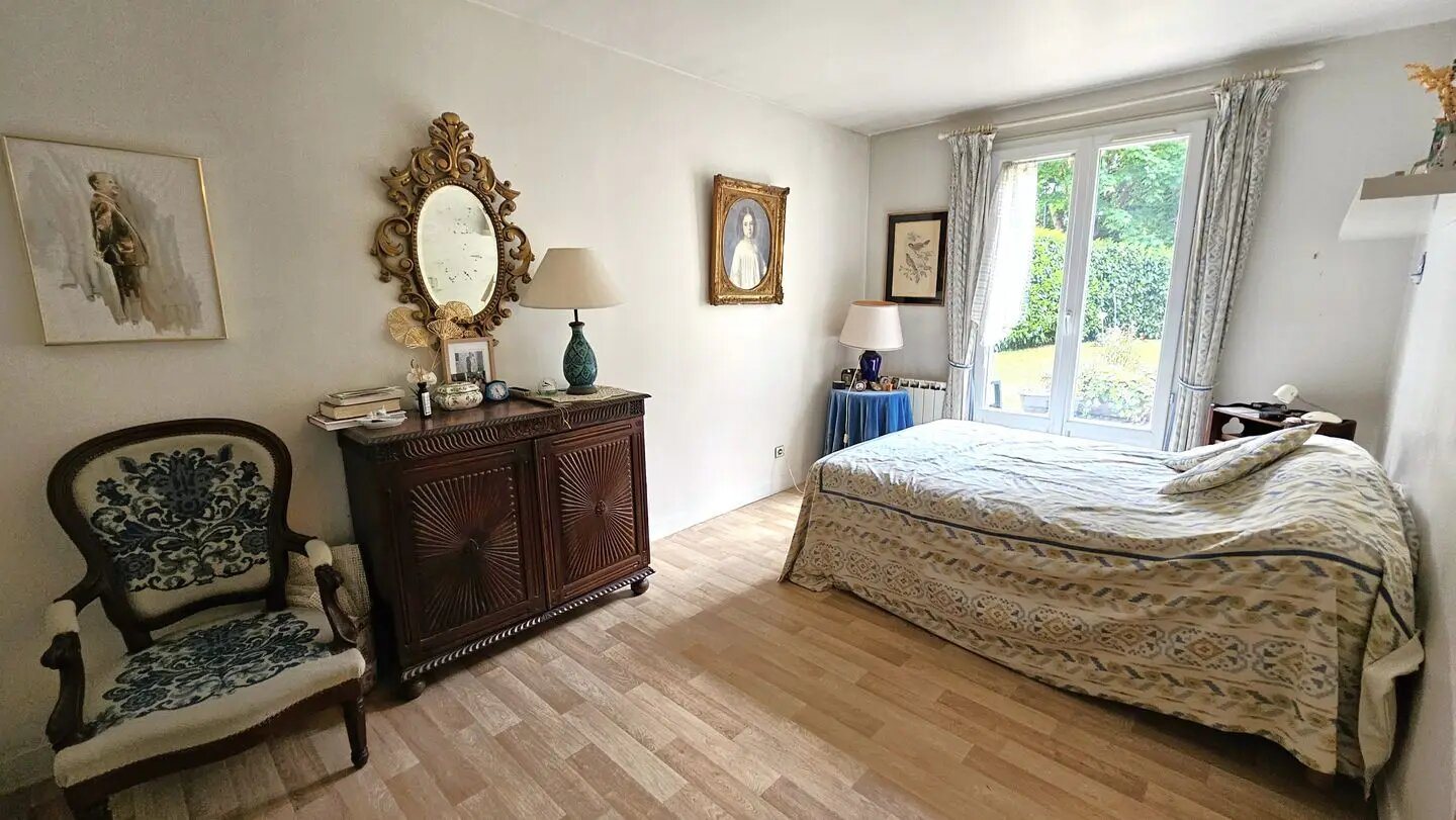 Maison à vendre, 114m², Le Mesnil-le-Roi
