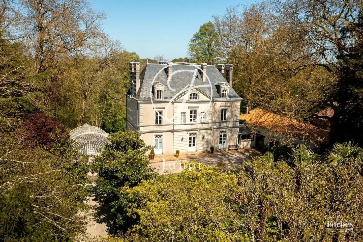 Maison à vendre, 374m², Saint-Fiacre-sur-Maine