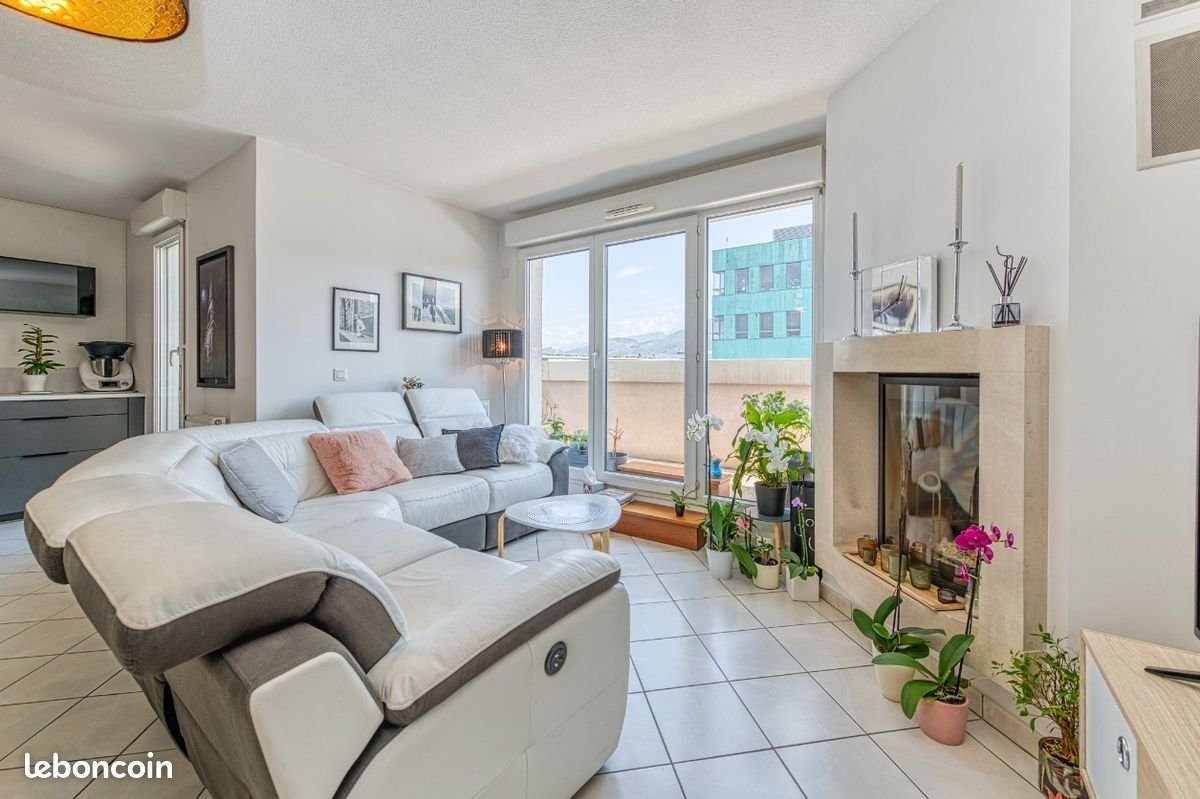 Appartement à vendre, 71m², Échirolles