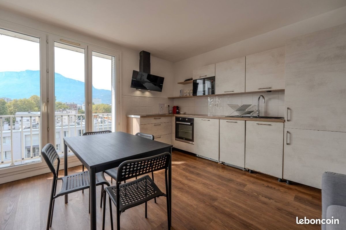 Appartement à louer, 65m², Grenoble