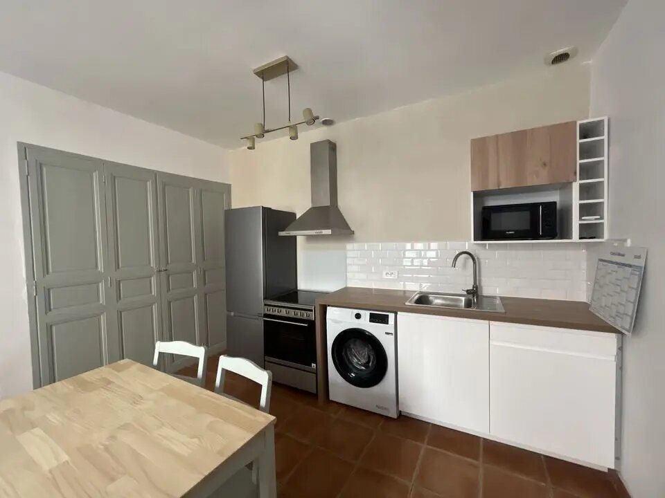 Appartement à louer, 35m², Aubagne