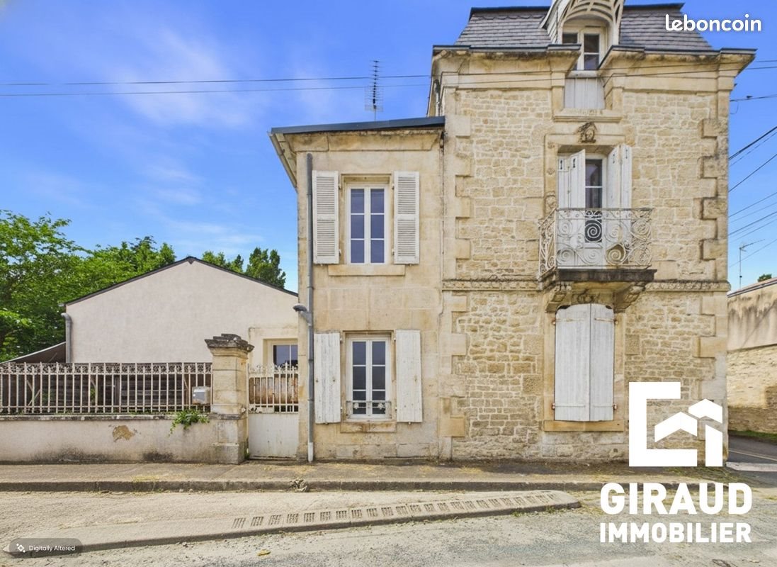 Maison à vendre, 161m², Fontenay-le-Comte