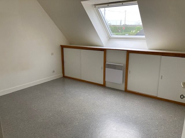 Maison à louer, 49m², Plouzévédé