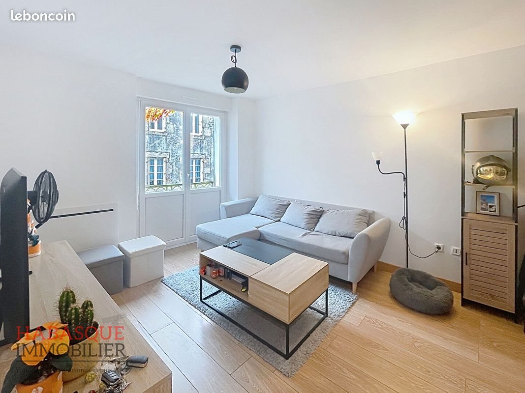 Appartement à louer, 55m², Lesneven