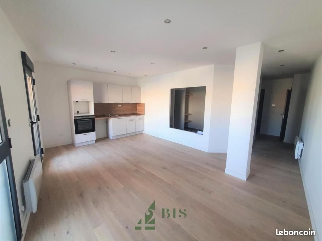 Appartement à louer, 44m², Roanne