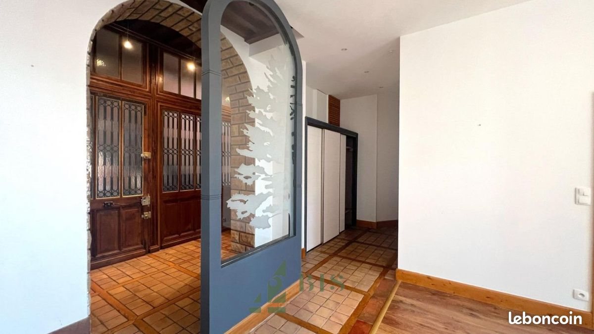 Appartement à louer, 140m², Roanne