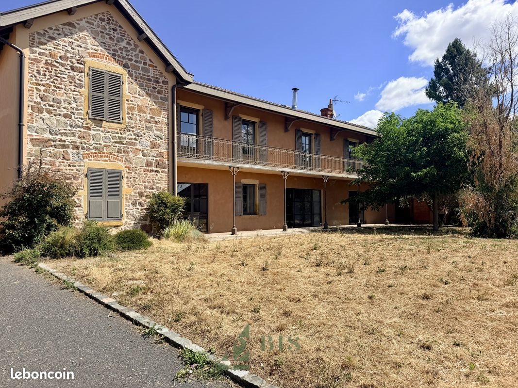 Maison à vendre, 310m², Riorges