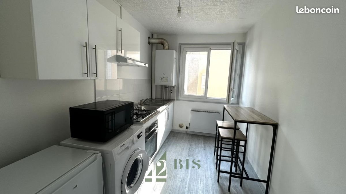 Appartement à louer, 44m², Roanne