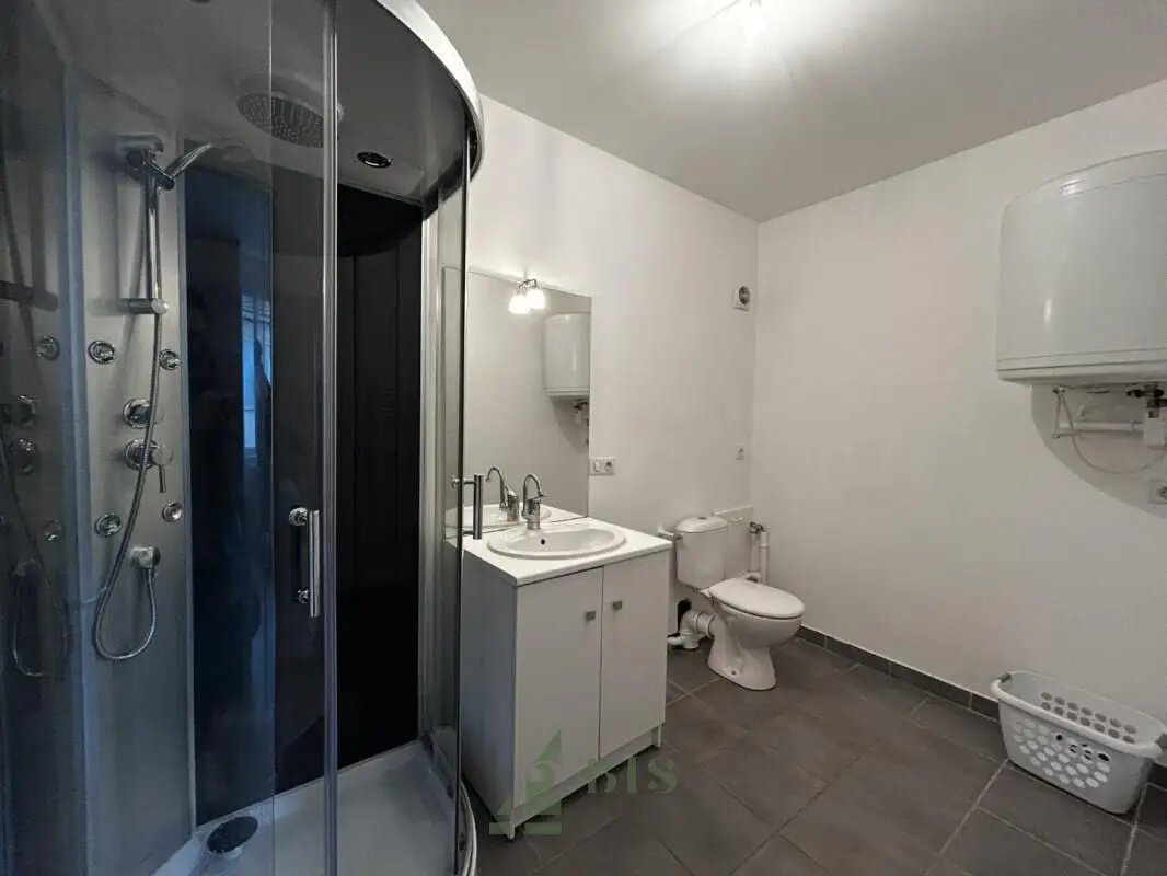 Appartement à louer, 28m², Roanne
