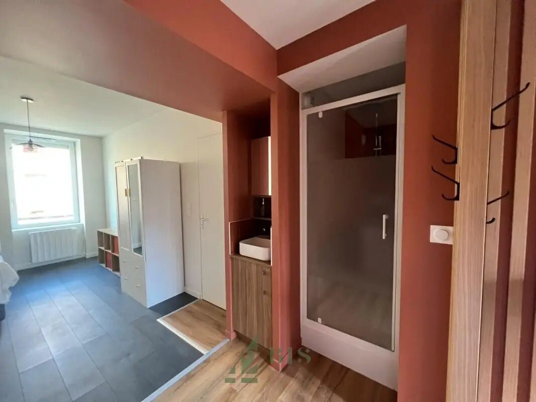 Appartement à louer, 29m², Roanne
