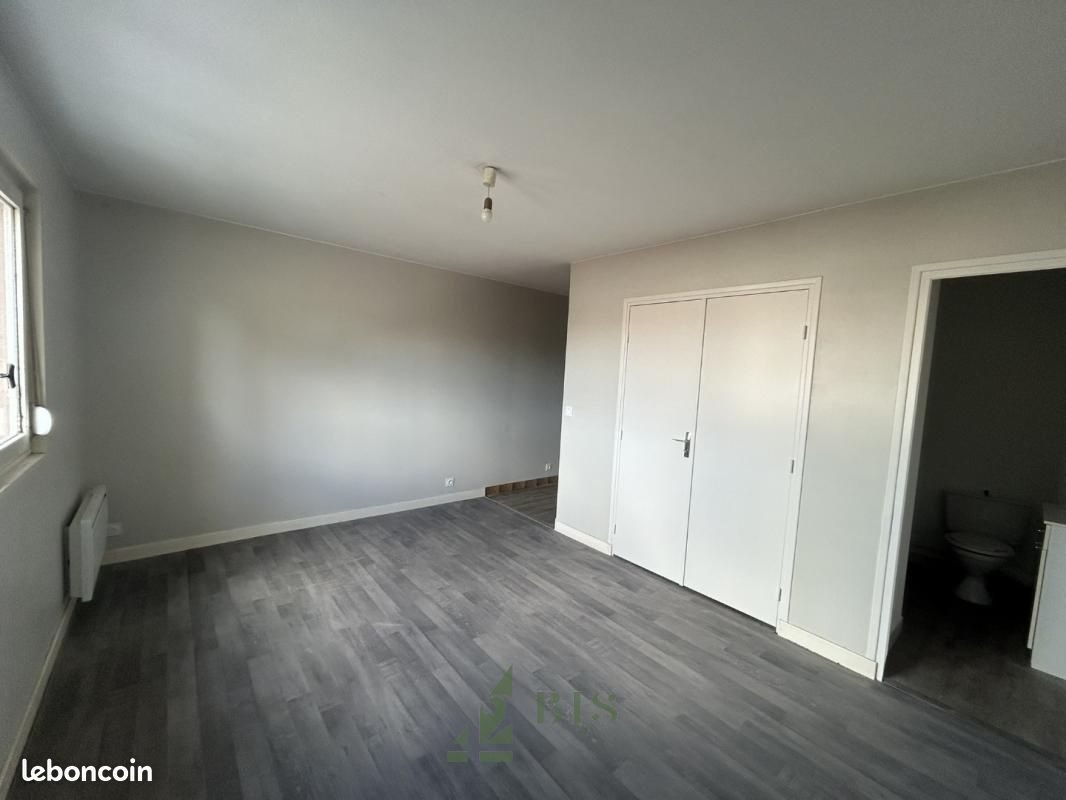 Appartement à louer, 23m², Riorges