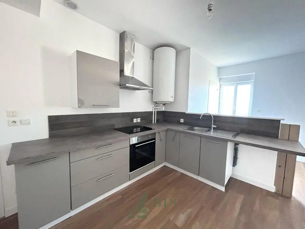 Appartement à louer, 64m², Roanne