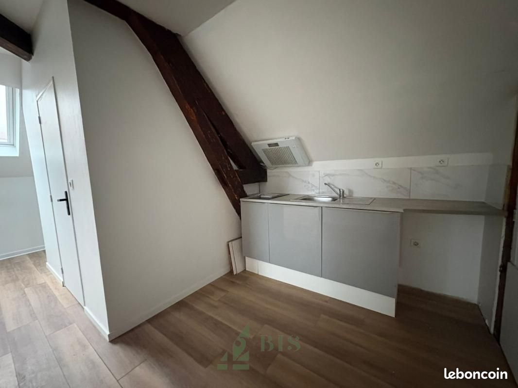 Appartement à louer, 31m², Roanne