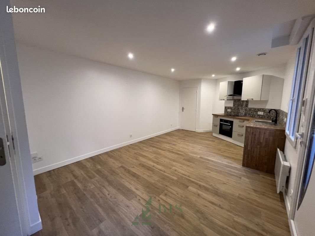 Appartement à louer, 33m², Roanne