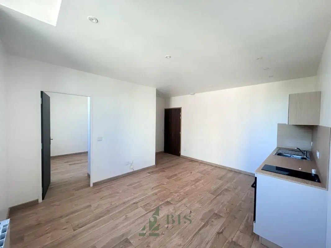 Appartement à louer, 33m², Roanne