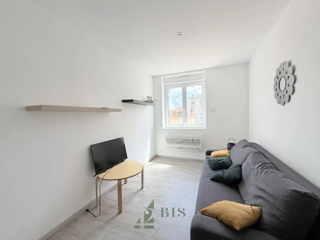 Appartement à louer, 22m², Roanne