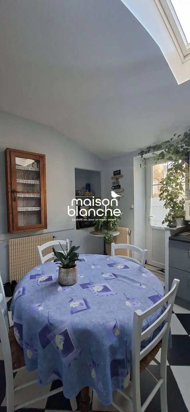 Maison à vendre, 253m², Surgères