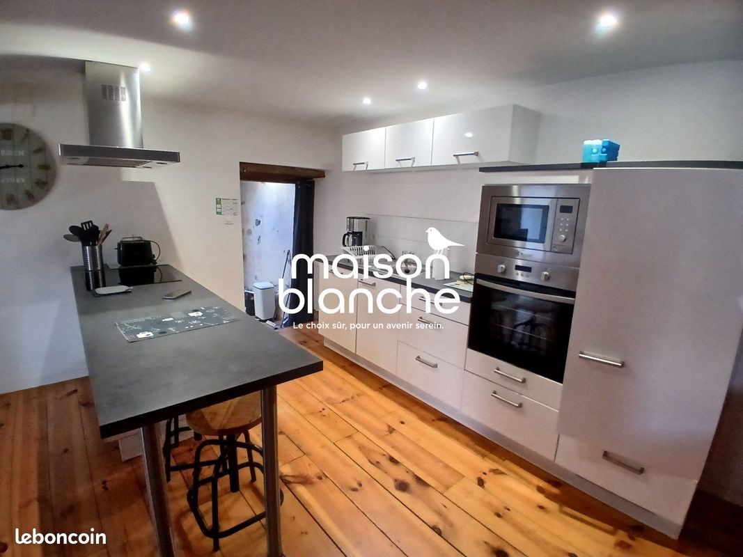 Maison à louer, 110m², Parthenay