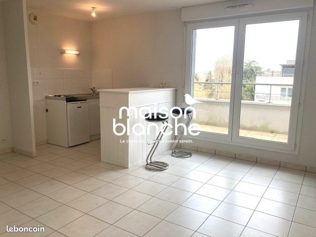 Appartement à louer, 37m², Tours