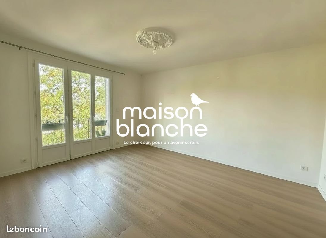Appartement à louer, 46m², Parthenay