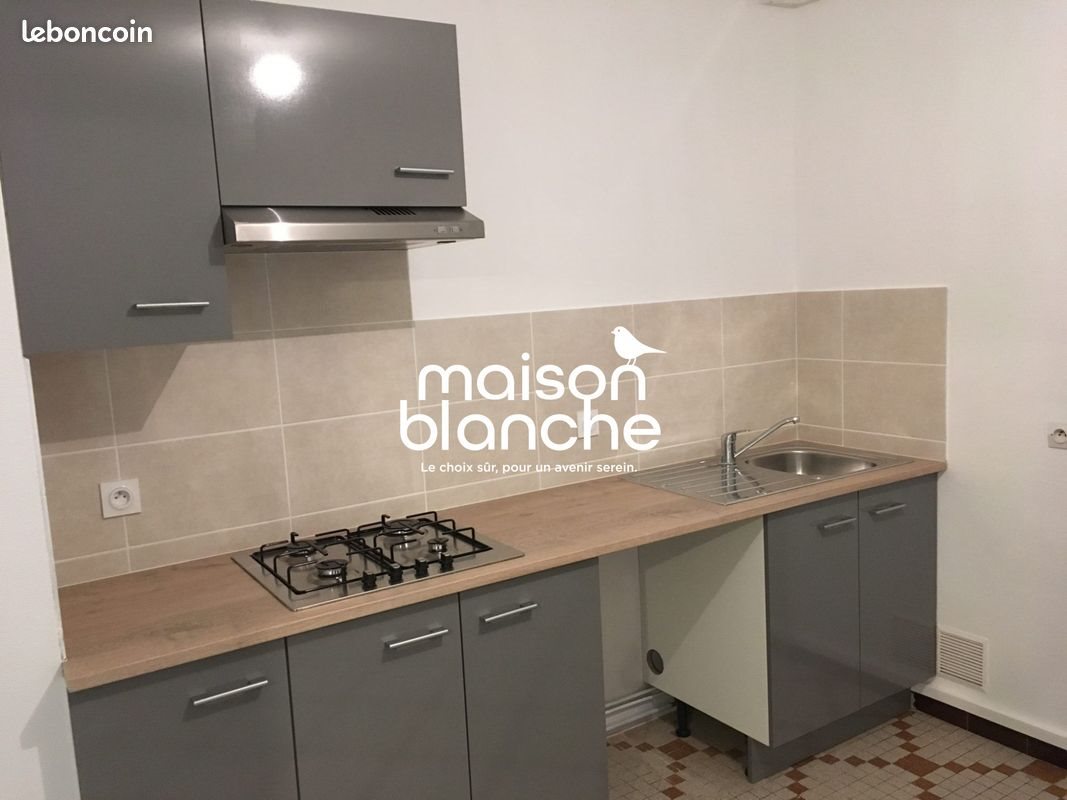 Appartement à louer, 76m², Parthenay