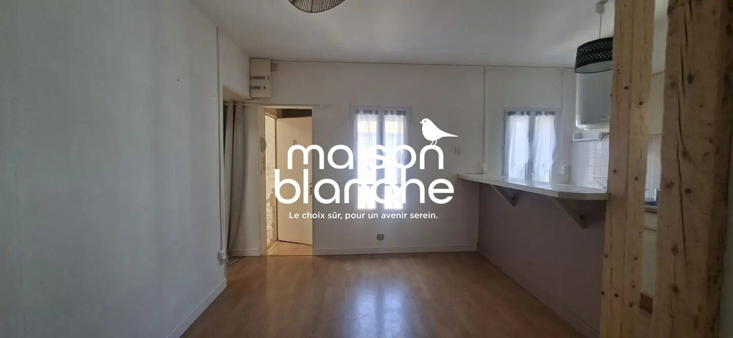 Appartement à louer, 32m², Rochefort
