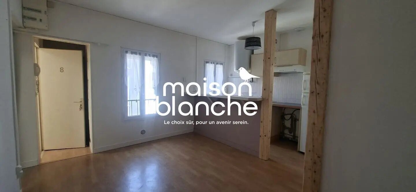 Appartement à louer, 32m², Rochefort