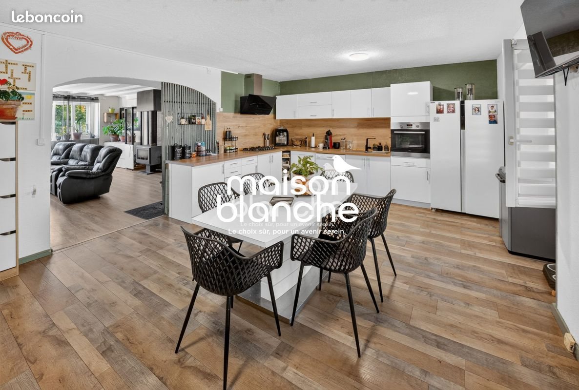 Maison à vendre, 148m², Augé