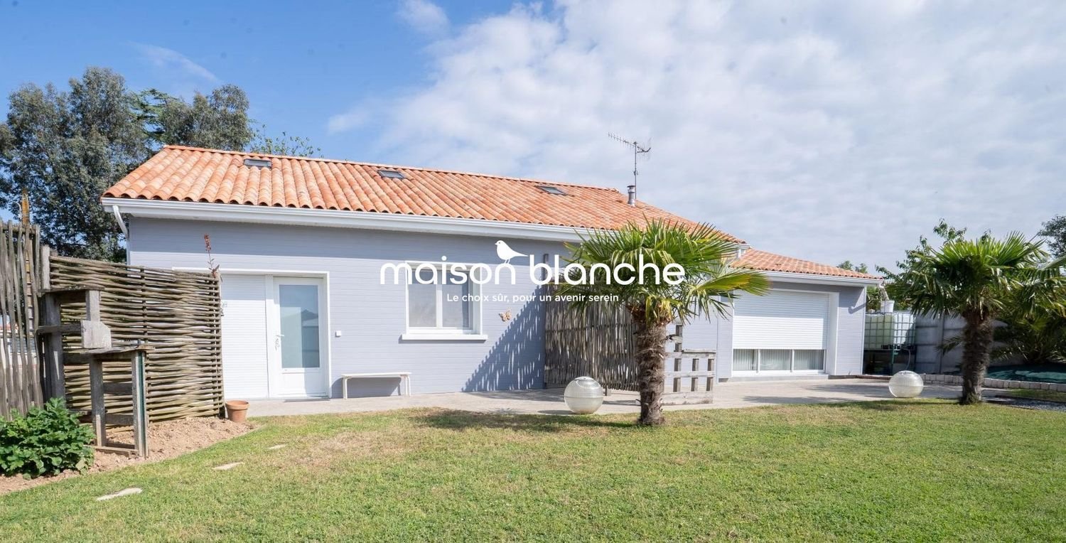 Maison à vendre, 142m², Saint-Benoist-sur-Mer