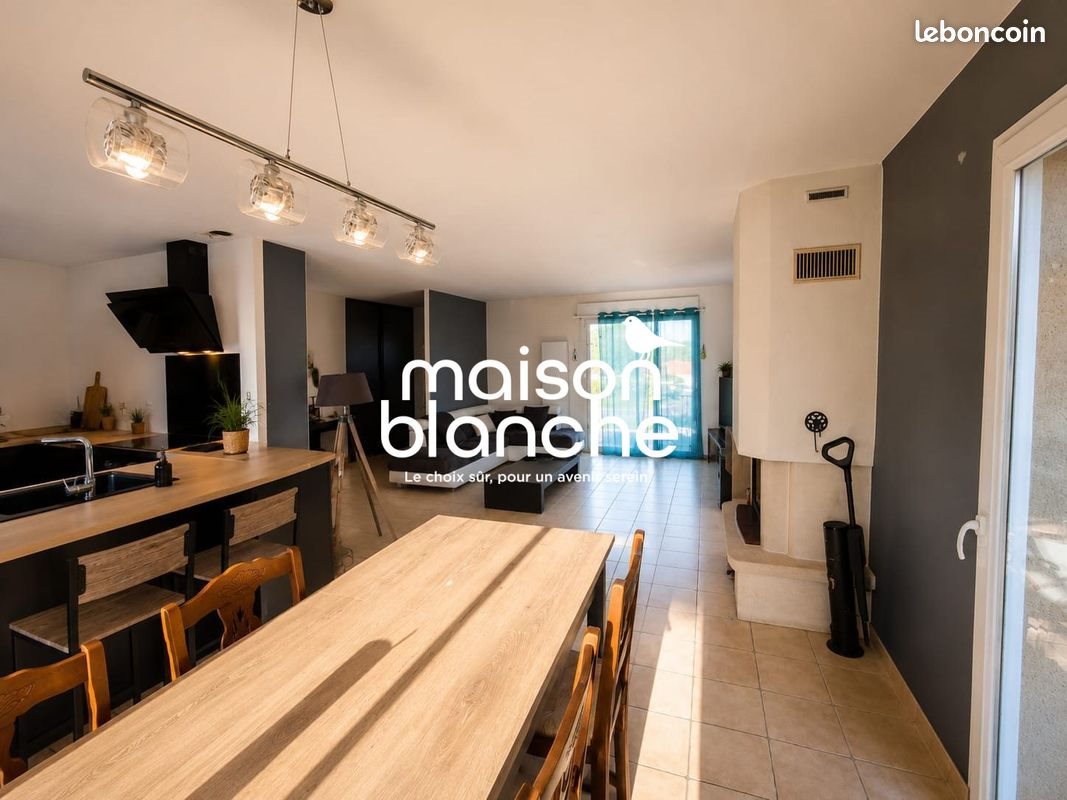 Maison à vendre, 115m², Marçay