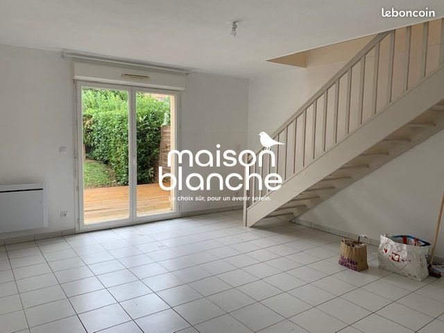 Maison à louer, 81m², Surgères