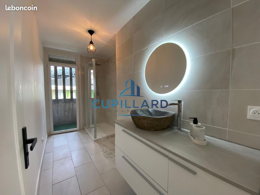 Appartement à louer, 60m², Roanne