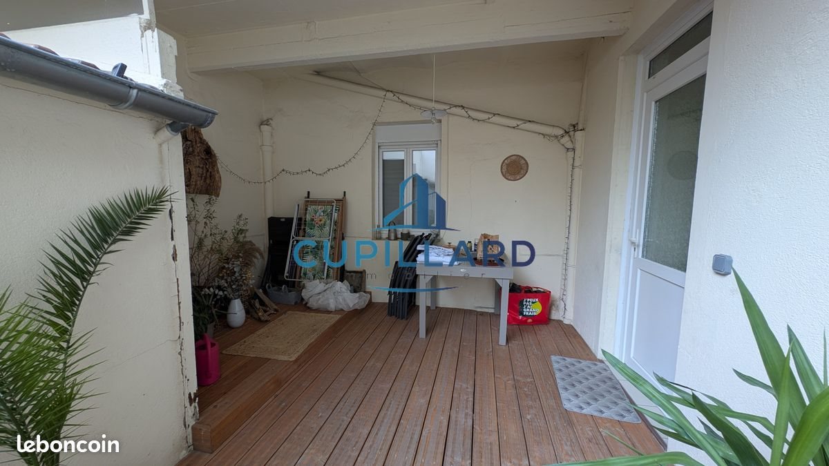 Appartement à vendre, 209m², Roanne