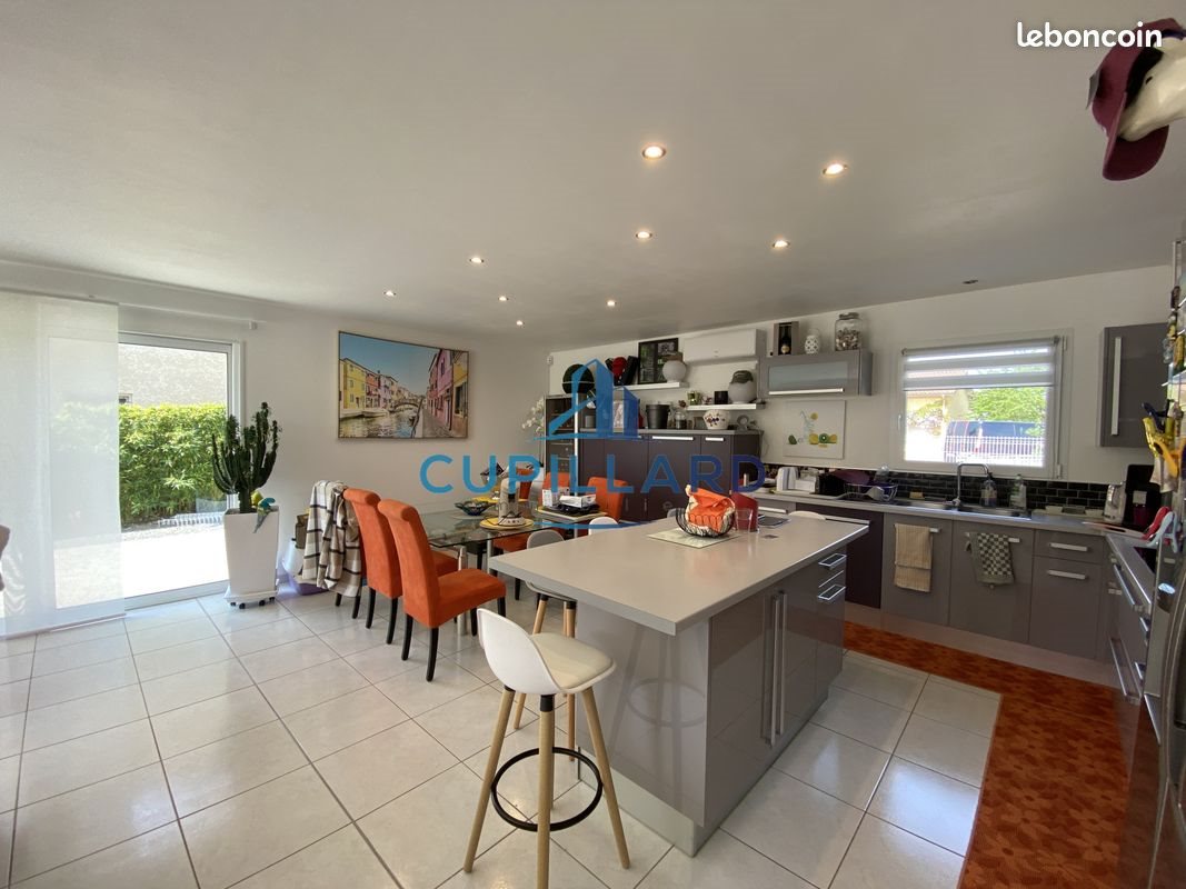 Maison à vendre, 108m², Saint-Léger-sur-Roanne
