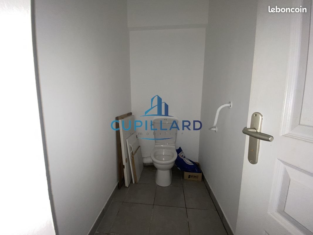 Appartement à louer, 35m², Roanne