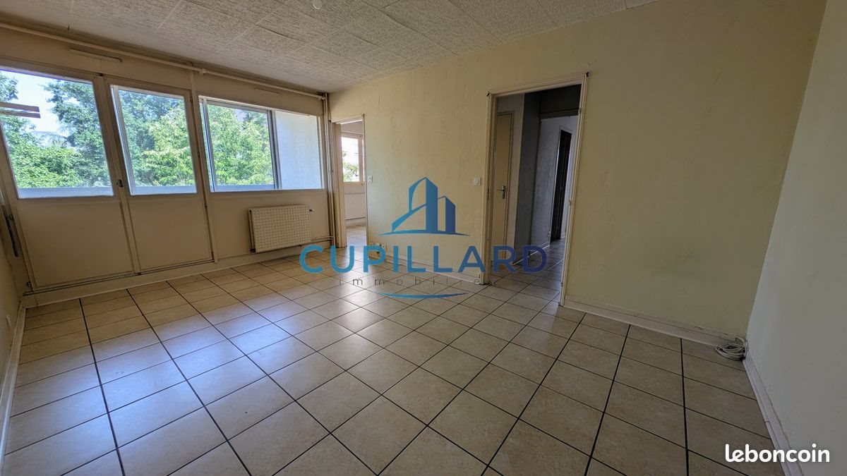 Appartement à vendre, 64m², Roanne