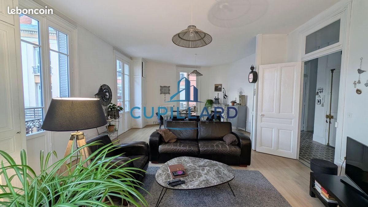 Appartement à vendre, 106m², Roanne