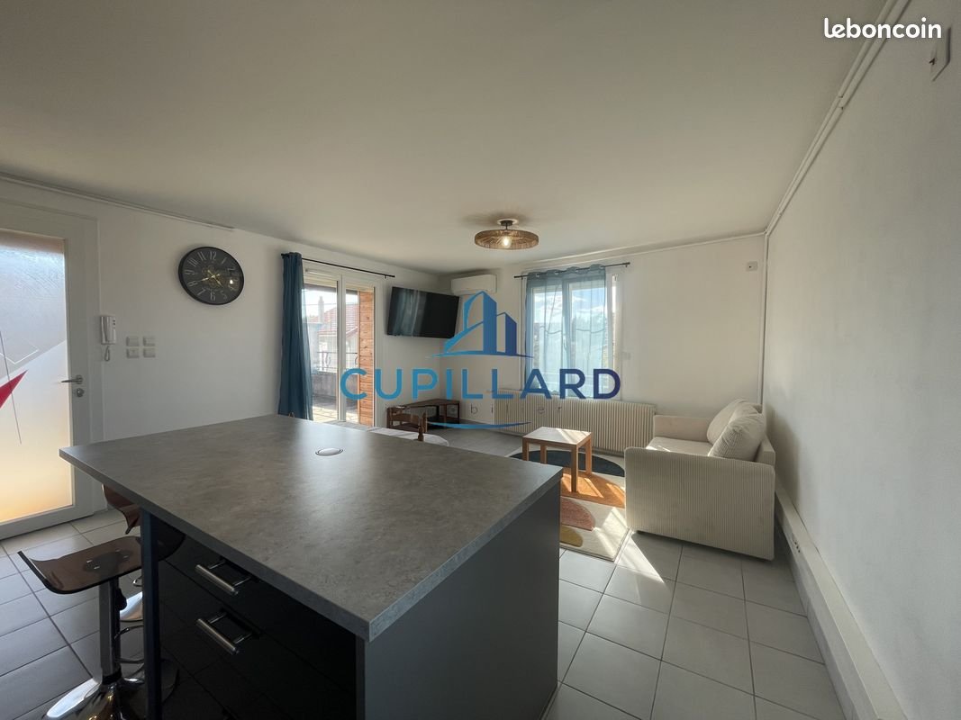 Appartement à louer, 65m², Roanne