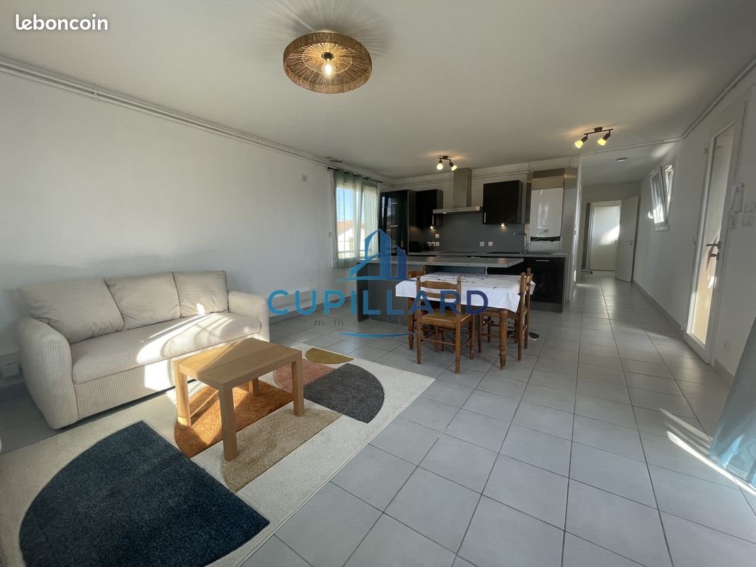 Appartement à louer, 65m², Roanne