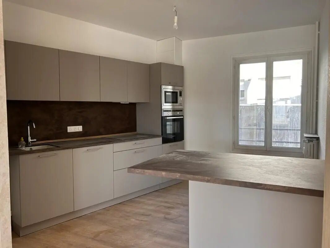 Appartement à louer, 94m², Limoges