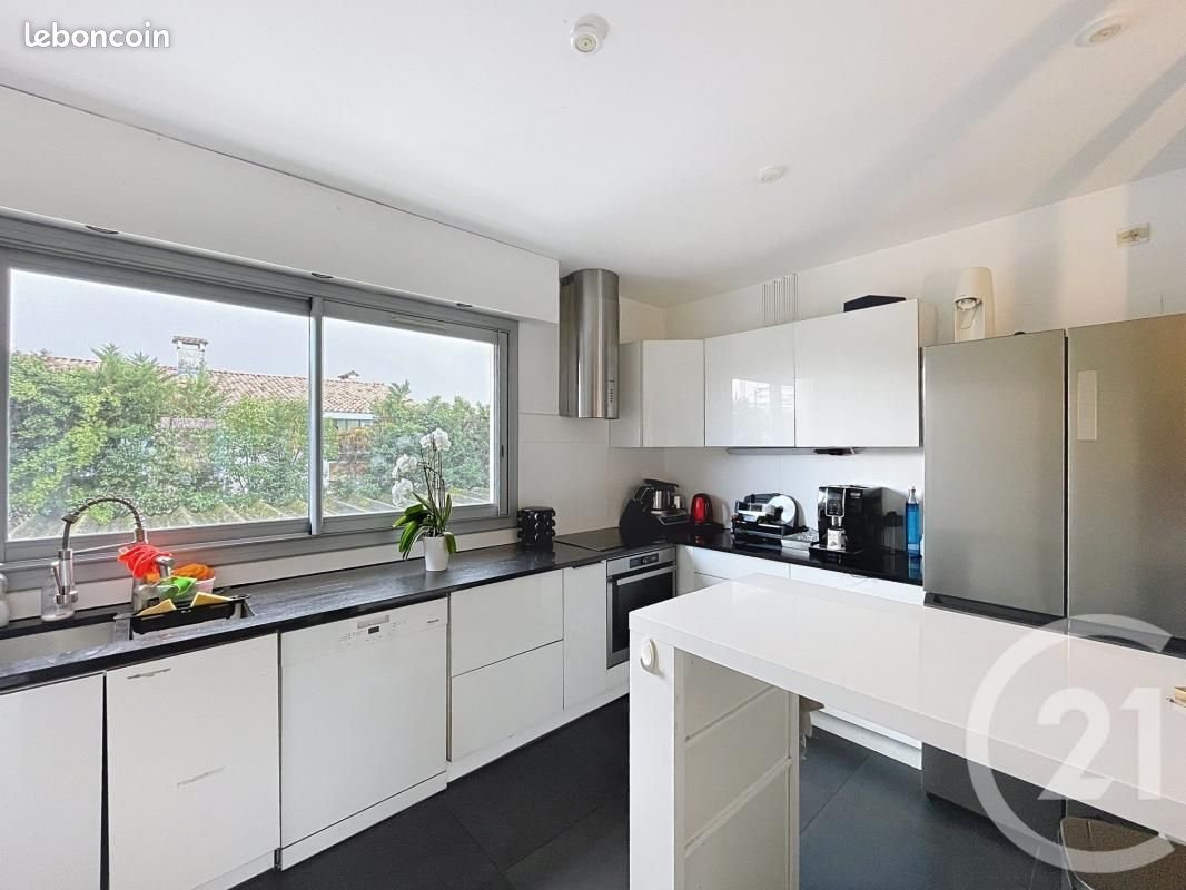 Appartement à vendre, 105m², Bordeaux