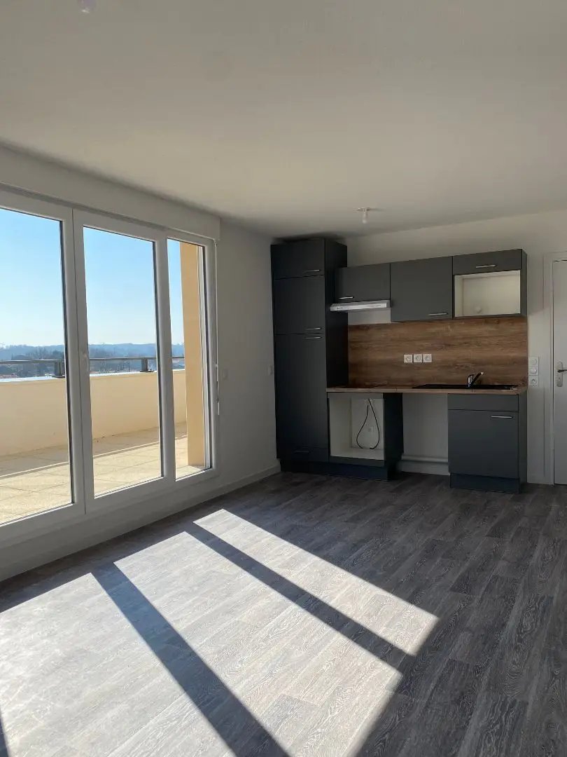 Appartement à louer, 42m², Carbon-Blanc