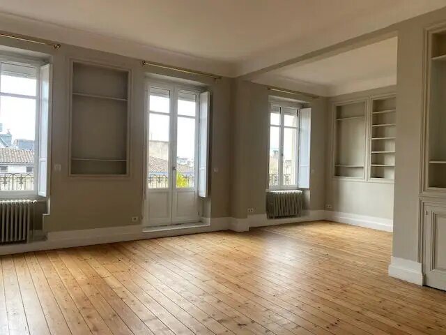 Appartement à louer, 200m², Bordeaux