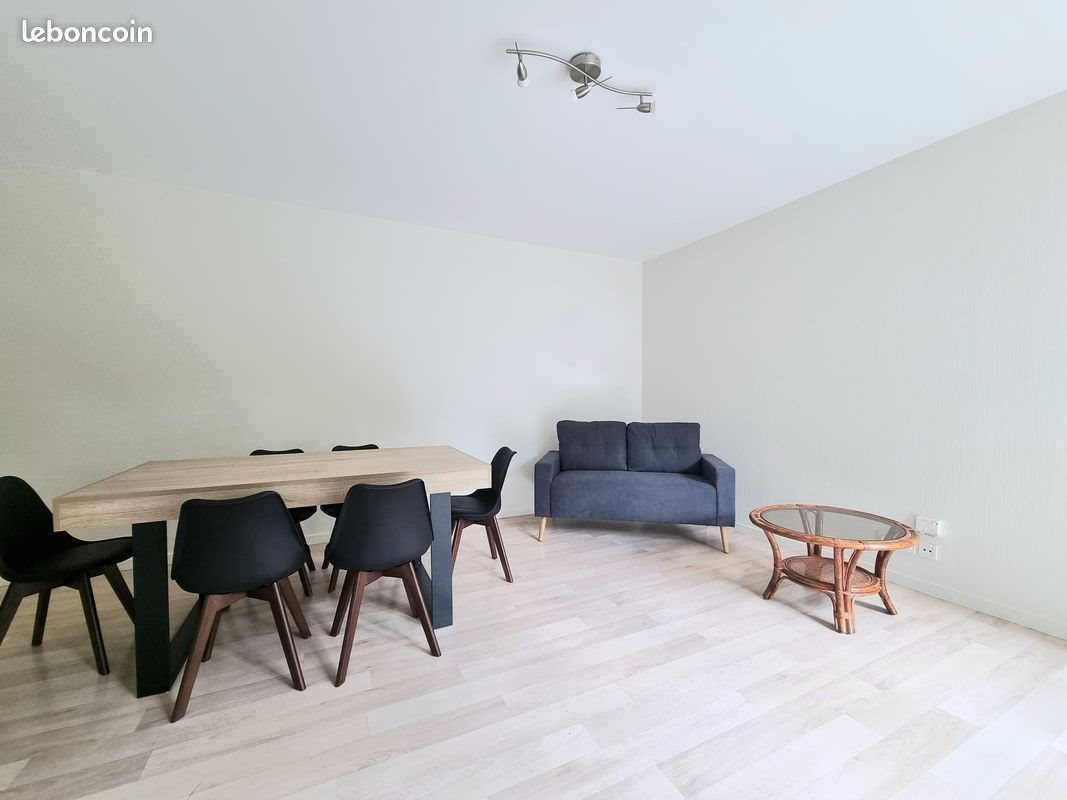 Appartement à louer, 49m², Rennes