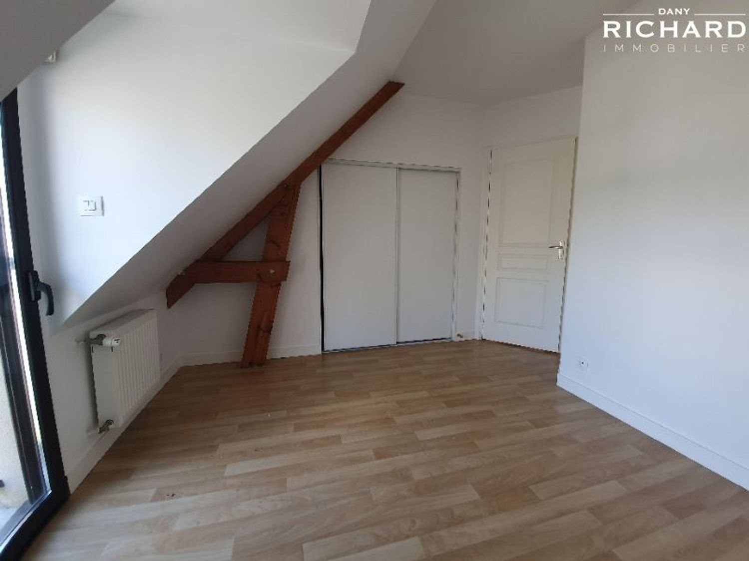 Maison à louer, 110m², Parthenay-de-Bretagne