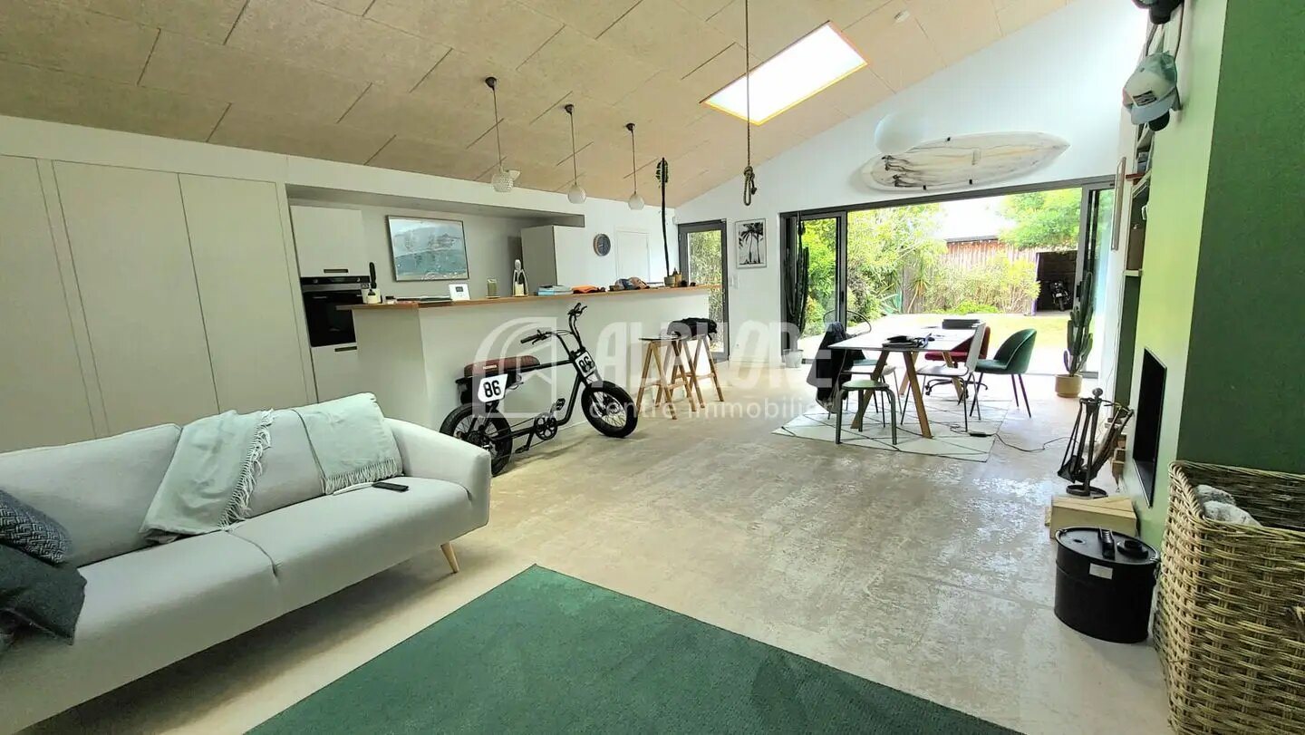 Maison à louer, 208m², Saint-Nazaire